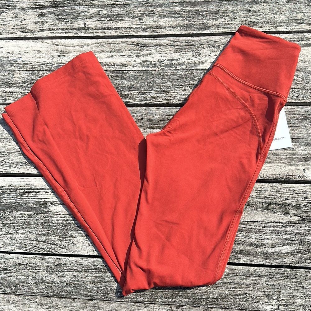 Lululemon Groove Super-High-Rise Flared Pant cayenne size 6 NWT ‎ brown orange